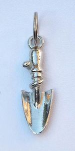 Miniature trowel keyring from Partners in Pewter
