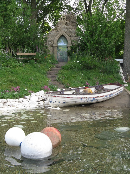 Welcome to Yorkshire  Silver  Tracy Foster designer  Landform Consultants  RHS Chelsea 2017