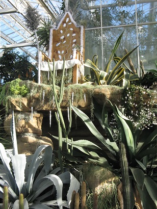 Snow Queen's throne, Wisley, December 2014